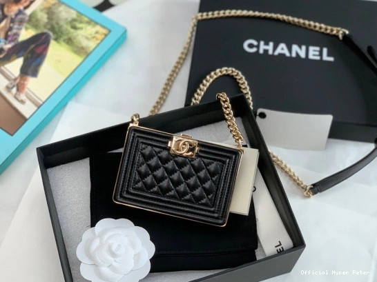 Hyper Peter CHANEL BOY MINAUDIERE 0714